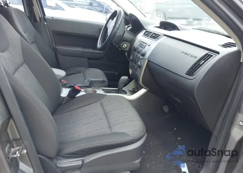 2009 Ford Focus Se z USA, uszkodzony, nr VIN 1FAHP35N39W176755